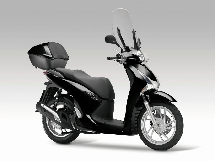 Honda SH125i with Honda Genuine Accessories
